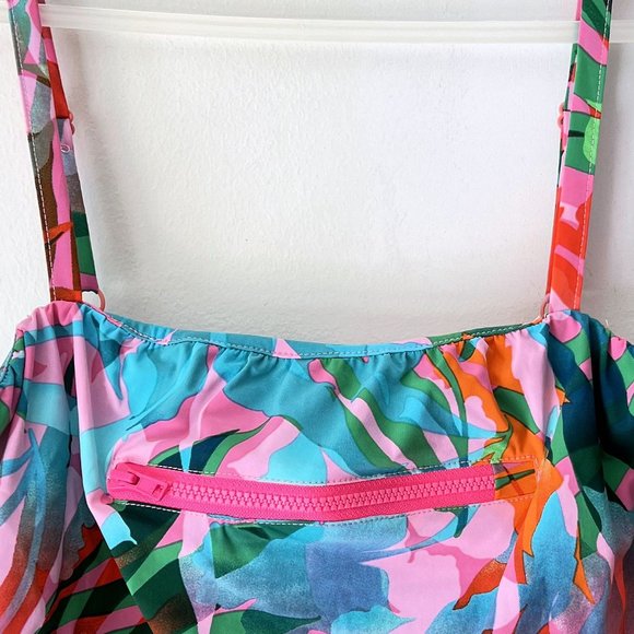 NEW! JUICY COUTURE Tropical Palm Print Zip Crop Top, Size XS - Picture 14 of 15